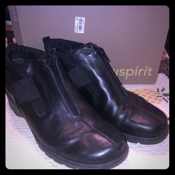 easy spirit winter ankle boots